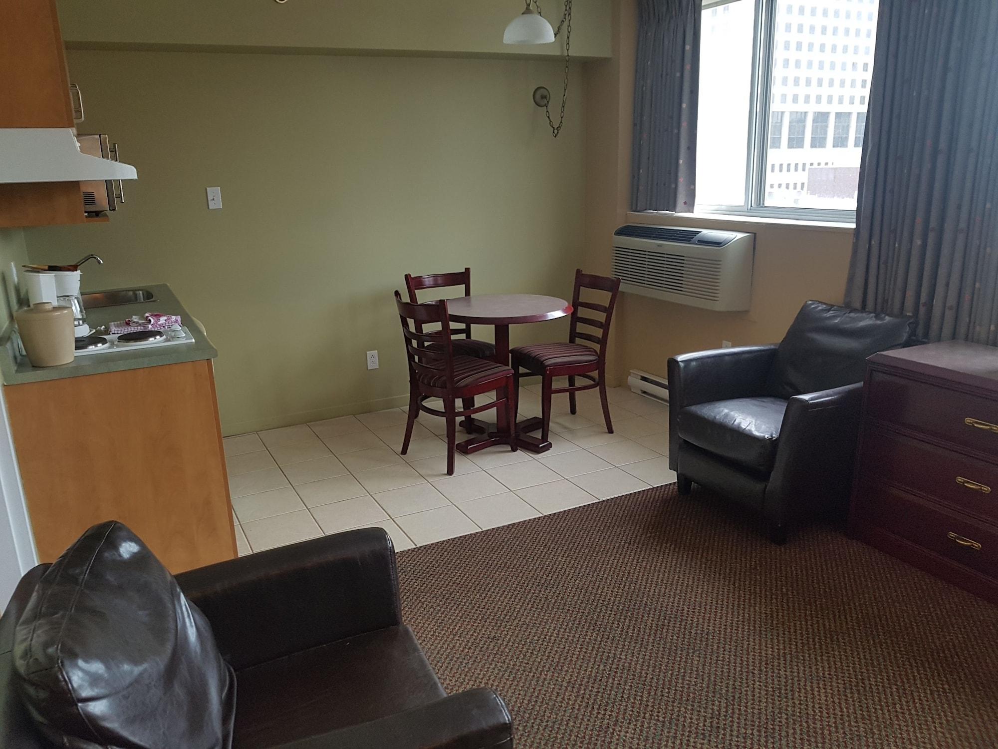Hotel Les Suites Labelle Montréal Eksteriør billede