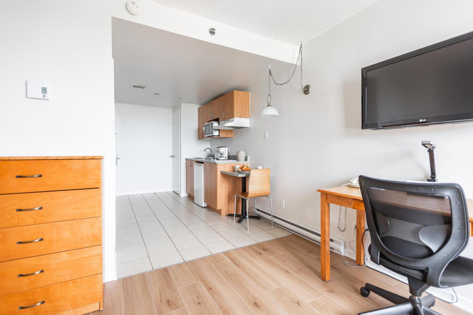 Hotel Les Suites Labelle Montréal Eksteriør billede